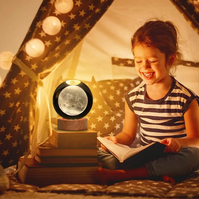 Lámpara Led luz cálida diseño Luna